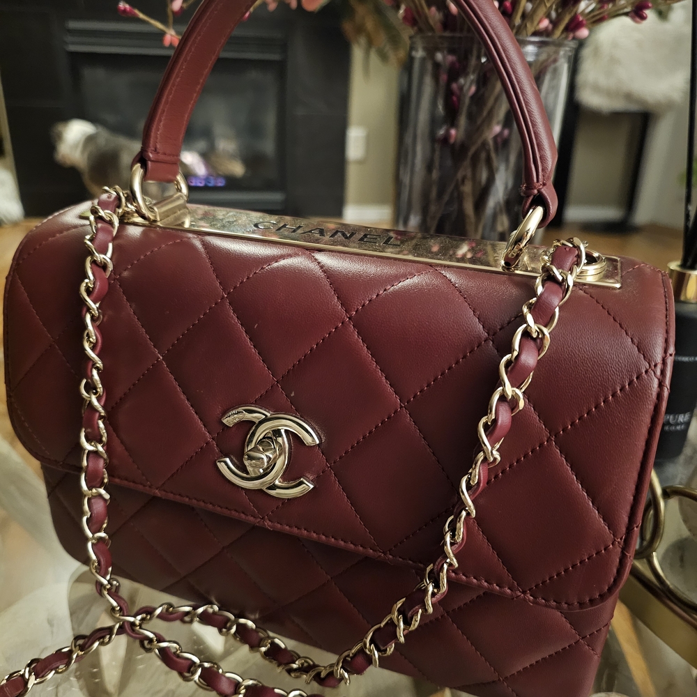 CHANEL Burgundy Quilted Shoulder Bag - Picture 2 of 16